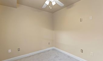 922 MADISON St NW 304, Washington, DC 20011
