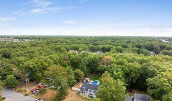 12 6th St, Barnegat, NJ 08005
