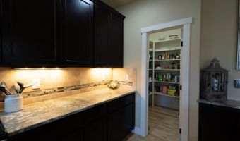 3540 SARATOGA St, Cheyenne, WY 82001