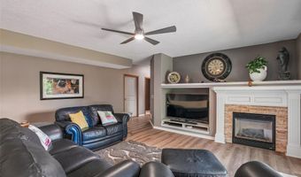 1906 SE Snowberry Ln, Ankeny, IA 50021