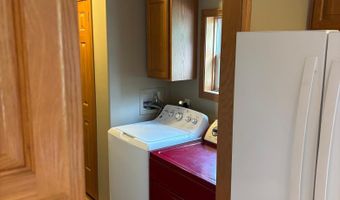 2200 Eunice Dr, Albert Lea, MN 56007