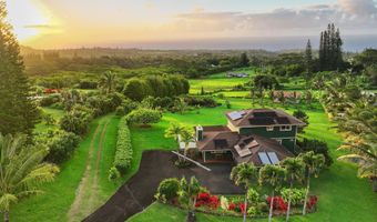 820 W Kuiaha Rd A, Haiku, HI 96708