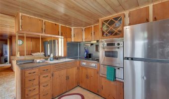 55512 FRONT St, Astor, FL 32102