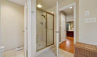 8807 RIDGE Rd, Bethesda, MD 20817