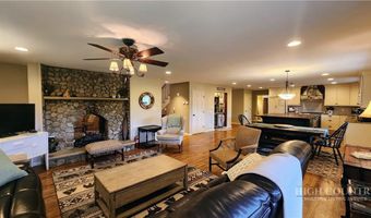 272 Stoneybrook Ln, Banner Elk, NC 28604