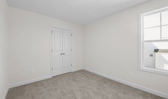 544 Ashley Heights Dr, Aberdeen, NC 28315