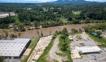 458 Riverside Dr, Asheville, NC 28801