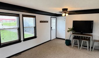 539 E Albion St, Avilla, IN 46710