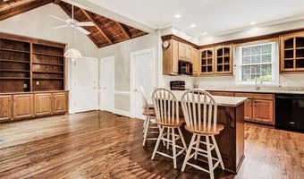 1018 Viewmont Dr, Asheboro, NC 27205