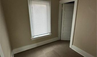 2014 E Oakland Ave, Austin, MN 55912