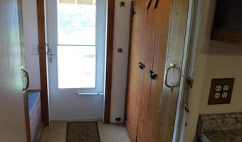 616 32nd St, Allegan, MI 49010