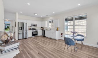 4 QUAIL Rd, Barnegat, NJ 08005