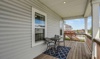 1218 White Lake Dr, Antioch, IL 60002