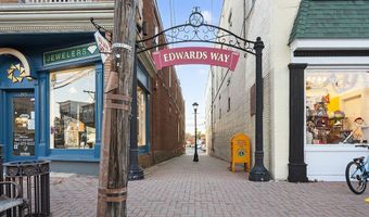 12 E Garfield Ave, Atlantic Highlands, NJ 07716