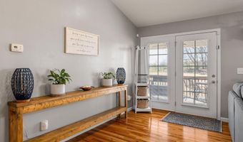 218 Little Man Dr, Boiling Springs, SC 29316