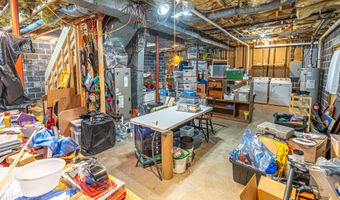20010 Oakwood Dr, Abingdon, VA 24211
