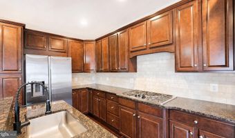 25099 PRAIRIE FIRE Sq, Aldie, VA 20105