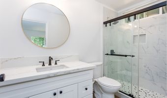 849 MANONO St, Hilo, HI 96720