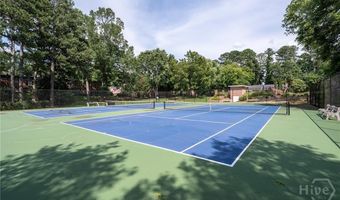 18 S Stratford Dr, Athens, GA 30605