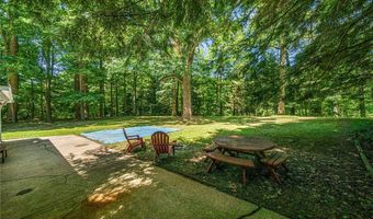 719 Howard Rd, Ashtabula, OH 44004