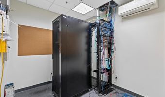 1492 Highland Ave 4 & 5, Cheshire, CT 06410