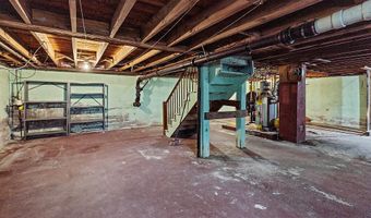 34 Second Ave, Augusta, ME 04330