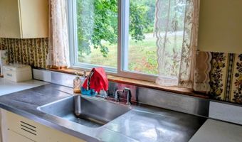 242 Middle St, Brighton, VT 05846