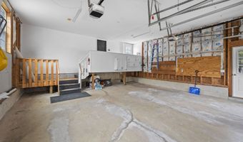 18 Shannon Way, Brentwood, NH 03833