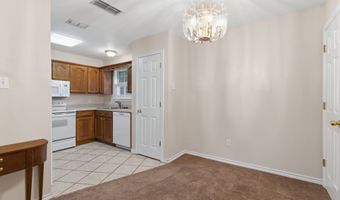 7512 Woodland Dr, Alvarado, TX 76009