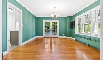 73 Oakwood St, Albany, NY 12208