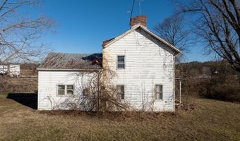 7530 Hebbardsville Rd, Athens, OH 45701