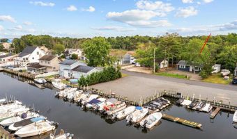 98 Marine Rd, Waretown, NJ 08758