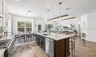 6531 MAYPORT Dr, Apollo Beach, FL 33572