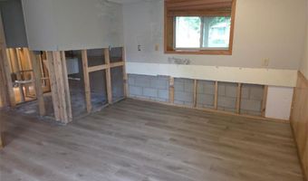 5627 Lannon Ave NE, Albertville, MN 55301