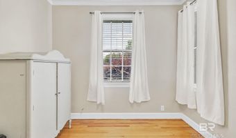 215 E Pine St, Atmore, AL 36502