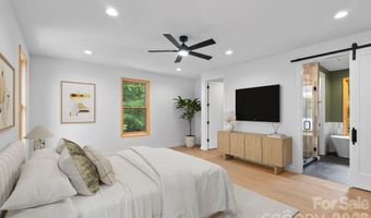 31 Grindstaff Dr, Asheville, NC 28803