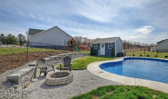 6 LOBELL Rd, Abbottstown, PA 17301