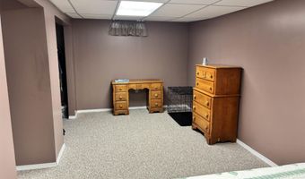 107 Golf Course Dr, Armstrong, IA 50514