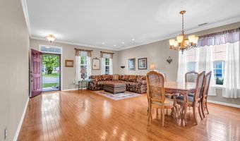 5 Minot Light Ct, Barnegat, NJ 08005