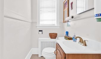 440 Broadway, Newport, RI 02840