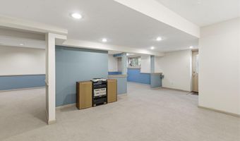 24 MANOR KNOLL Ct, Baldwin, MD 21013