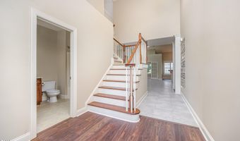 8007 Crookneck Dr, Angier, NC 27501