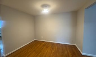 500 S COURTHOUSE Rd 9, Arlington, VA 22204