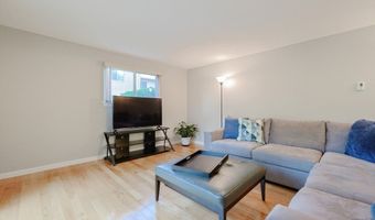 83 Spyglass Hill Dr 83, Ashland, MA 01721