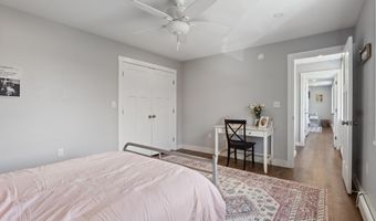 37 Trolly Farm Way, Falmouth, ME 04105