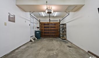 2044 Stonegate Cir, Anchorage, AK 99515