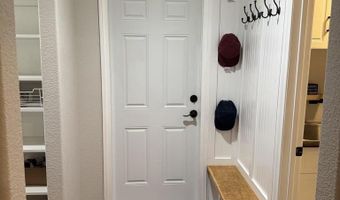3008 N Victoria Dr, Alpine, CA 91901