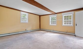 132 Maple Ave, Atkinson, NH 03811