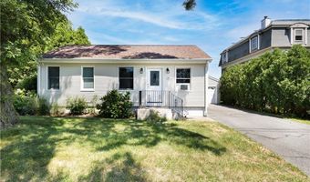 43 Parker Ave, Warren, RI 02885