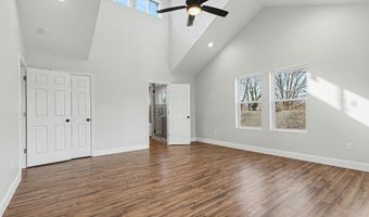 5 McGee St, Belton, SC 29627